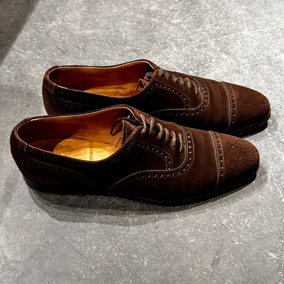 【CROCKETT&JONES】クロケット&ジョーンズ ヘイフォードHEYFORD スエード パンチドキャップトゥ ブラウン サイズUK9D 365ラスト