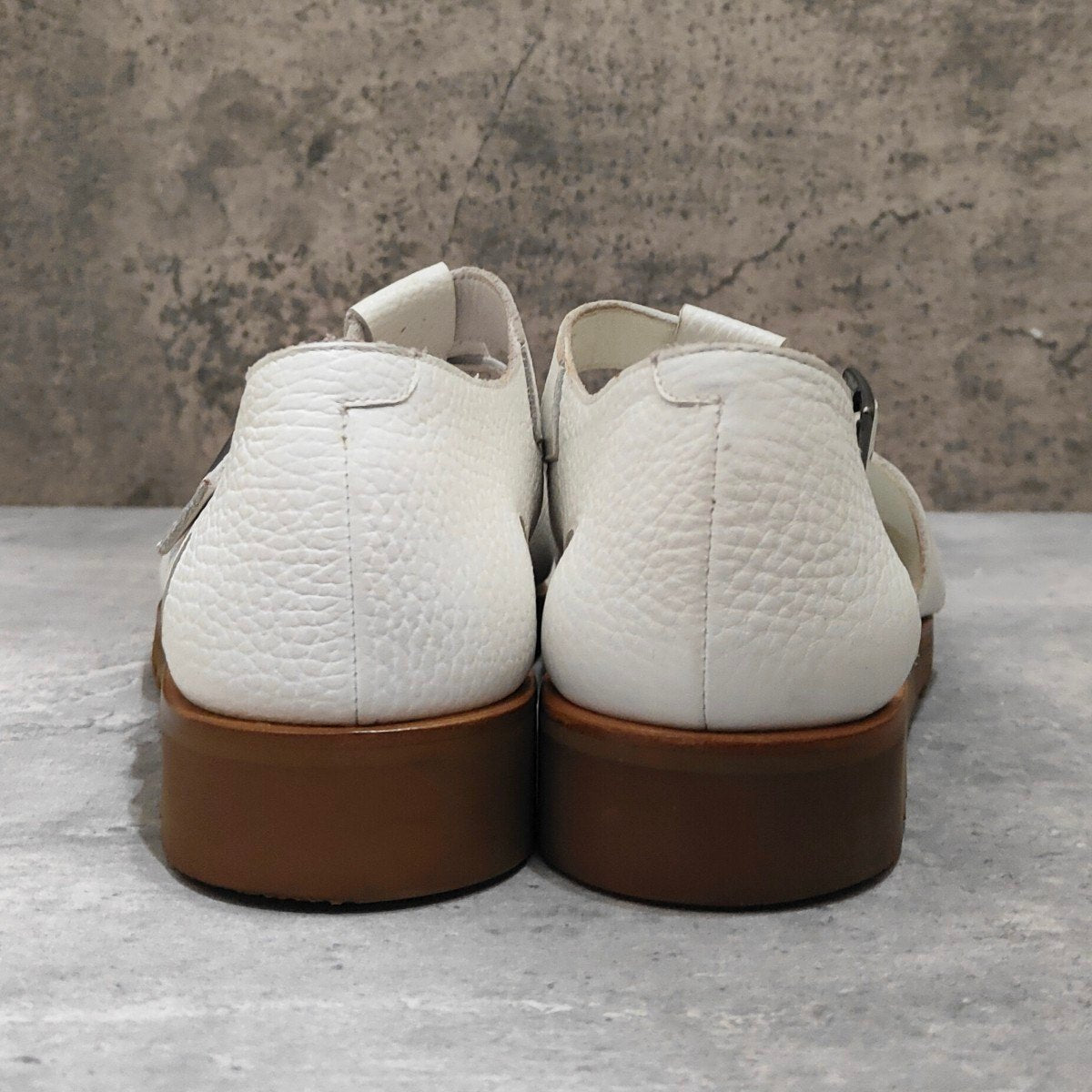 美品【Paraboot】パラブーツ パシフィック グルカサンダル グレインレザー ホワイト サイズ42