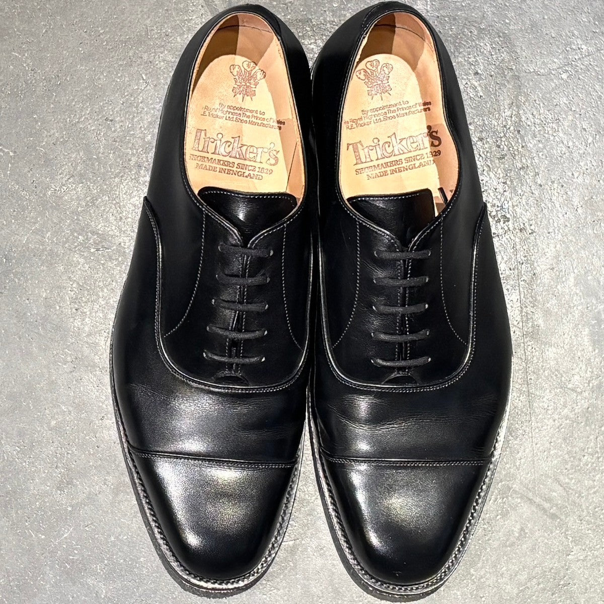 【Tricker's】トリッカーズ レザーシューズ リージェント ストレートチップ カーフ ブラック サイズUK8.5