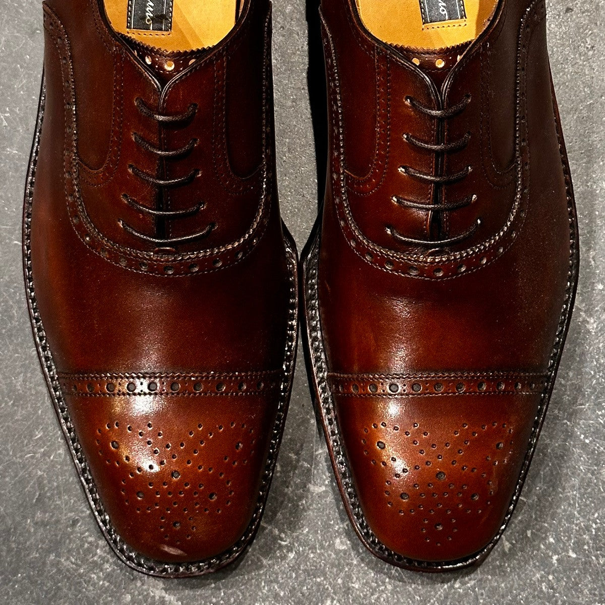 未使用品【Salvatore Ferragamo】サルヴァトーレ フェラガモ セミブローグ TD6881 カーフ ブラウン サイズUK10D