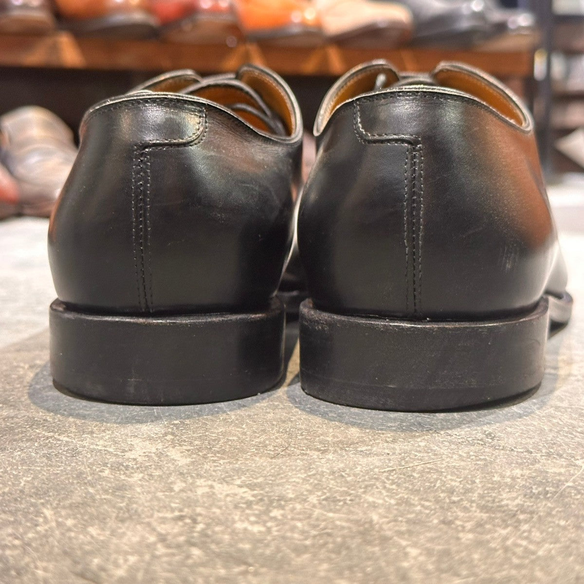 【Salvatore Ferragamo】サルヴァトーレフェラガモ ホールカット カーフ ブラック サイズUK7EE