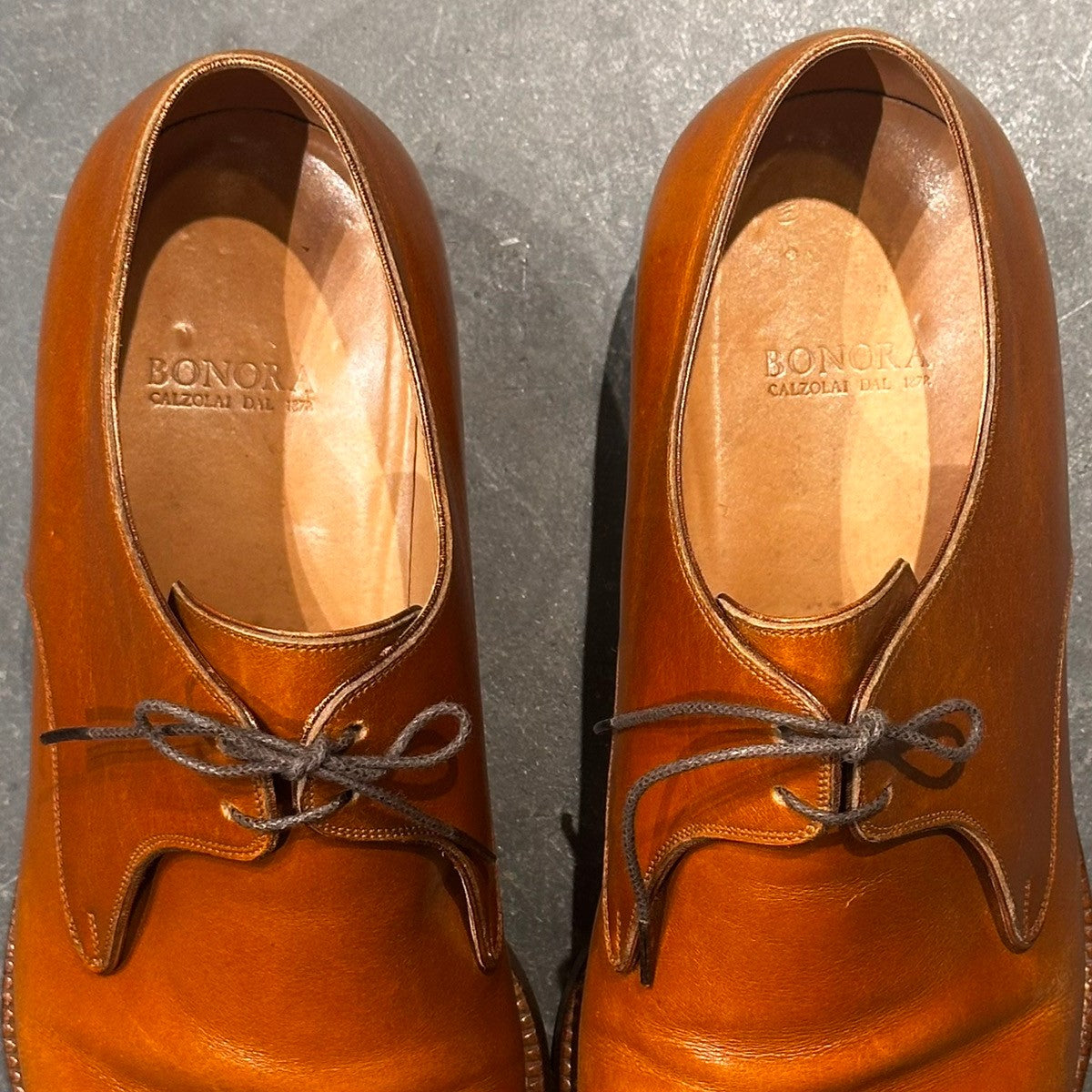 BONORA】ボノーラ プレーントゥ 2アイレット 旧ボノーラ製 カーフ